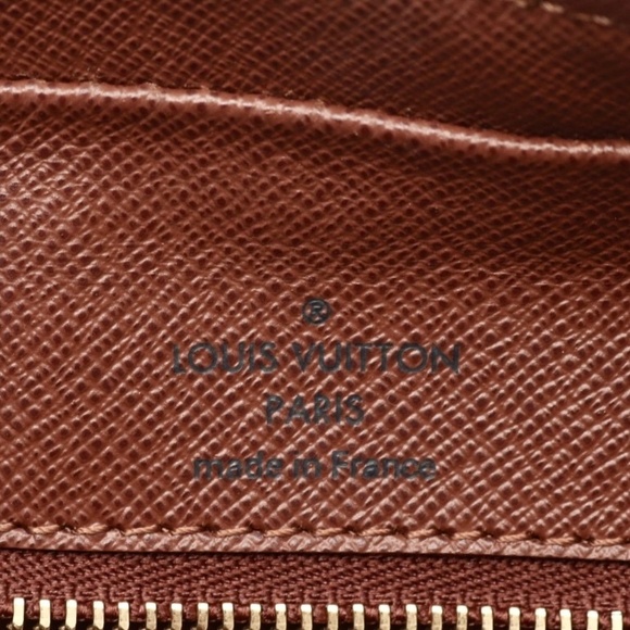 Louis Vuitton Monogram Crossbody Nile - Picture 11 of 12